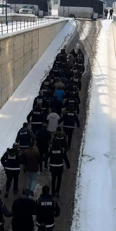 5 İlde Usulsüz Kredi Operasyonu: 38 Şüpheli Tek Tek Yakalandı