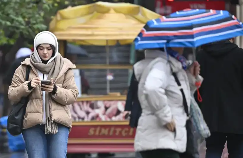 İstanbul'da Kış Sonrası Yalancı Bahar Kapıda: Yağmur Bekleniyor!